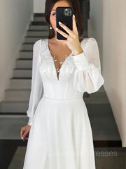 Wedding Dress Classic Elegant, A-Line/Princess V-neck Sweep Train Chiffon Wedding Dresses