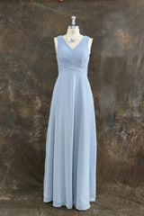 A-Line V-neck Sleeveless Chiffon Bridesmaid Dresses