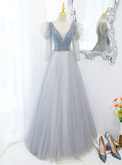 Blue Tulle Long Sleeve V-neck Beading Prom Dress