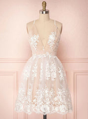 Champagne Tulle Lace Spaghetti Straps Homecoming Dress