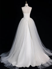 Chic Sheath Spaghetti Straps Sleeveless White Satin Wedding Dresses With Ruffles