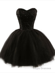 Sweetheart Short Black Lace Prom Dress, Black Lace Graduation / Homecoming Dress