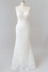 Wedding Dress With Strap, Elegant Appliques V-neck Sheath Wedding Dress