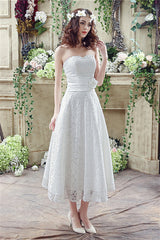 Wedding Dress Styling, lassic Sweetheart Lace Wedding Dresses