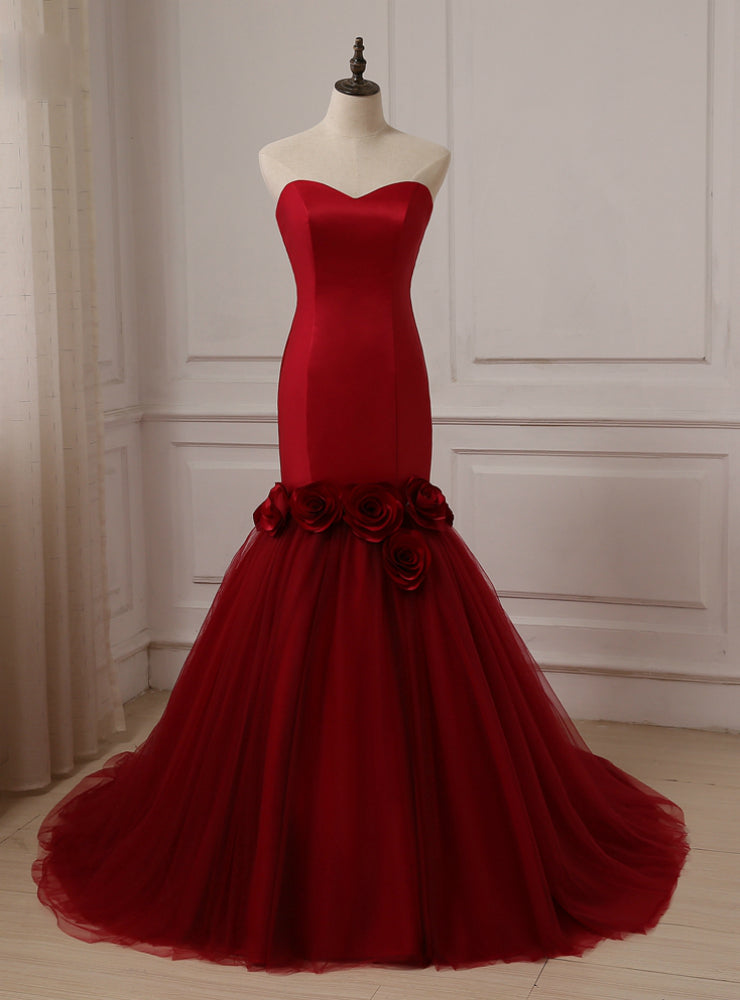 Red Sweetheart Sleeveless Tulle and Satin Bride Wedding Dress