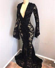 Sexy Long Sleeves Black Mermaid Prom Dress Lace V-neck Long