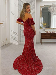 Evening Dresses Short, Sheath/Column Off-the-Shoulder Court Train Velvet Sequins Prom Dresses With Leg Slit