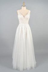 Wedding Dress Budget, V-neck Appliques Tulle A-line Wedding Dress