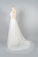 Wedding Dressed Long Sleeve, V-neck Appliques Tulle A-line Wedding Dress