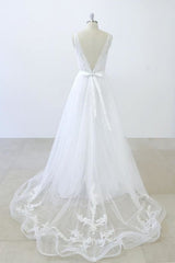 Wedding Dresses Train, V-neck Ruffle Applqiues Tulle A-line Wedding Dress